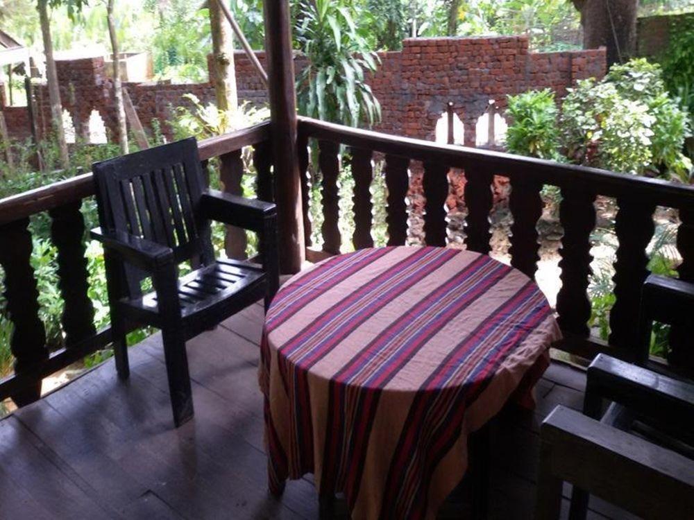 Hôtel Prince à Mrauk-oo Extérieur photo